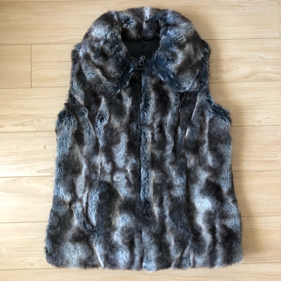 Rachel Zoe Faux Fur Vest XS NWOT - Picture 2 of 8
